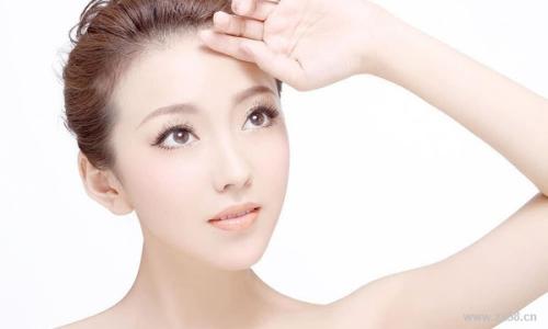 如何去除雀斑 如何去除雀斑